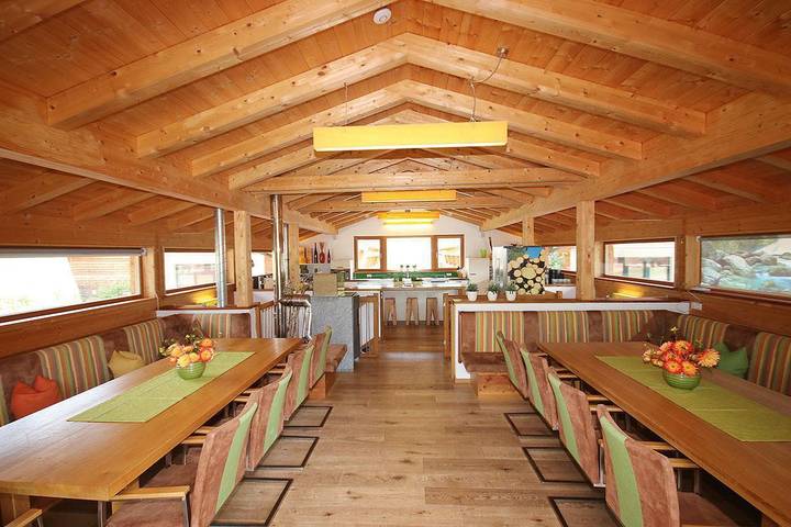 Ferienwohnung für 18 Personen, mit Balkon und Terrasse sowie Sauna in Flachau - 4