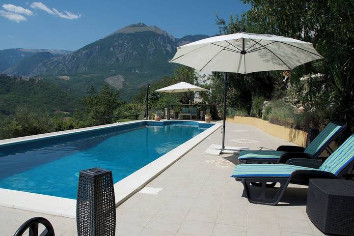 Villa pour 2 personnes, avec jardin - 1