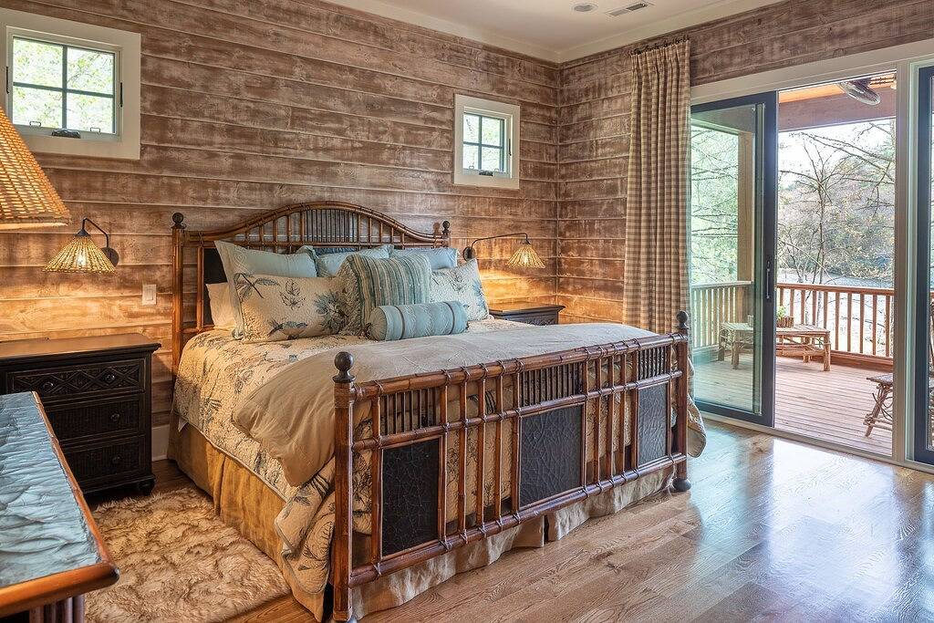 Welcome to A Little Bit O' Heaven! in Lake Toxaway