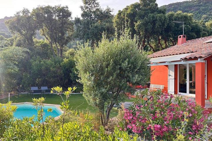 Maison de vacances pour 10 personnes, avec jardin dans Cavalière