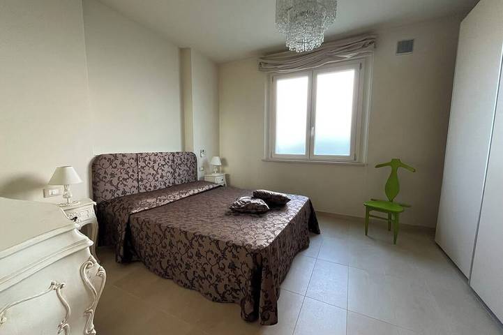 Appartement entier, Jardin privé, jusqu'à 6 personnes, espace vert, à quelques pas de la mer in Lido di Camaiore, Camaiore