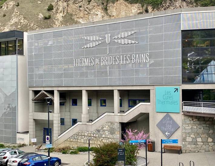 Gîte pour 4 personnes, avec vue et balcon dans Casino De Brides Les Bains - 4