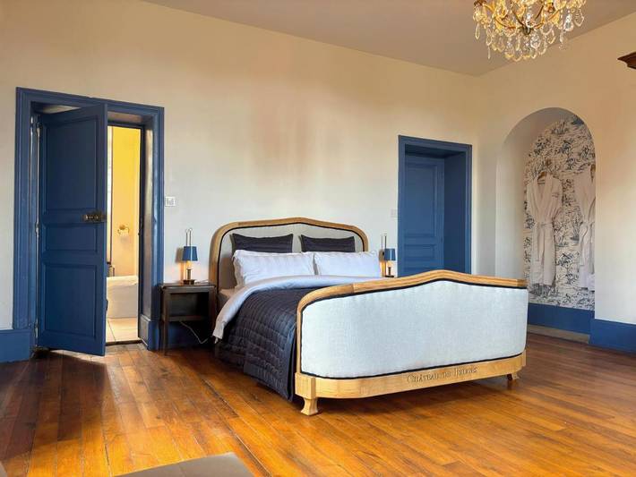 Location de vacances pour 14 personnes, avec piscine et jardin ainsi que vue et vue sur le lac à Lapeyrouse - 4