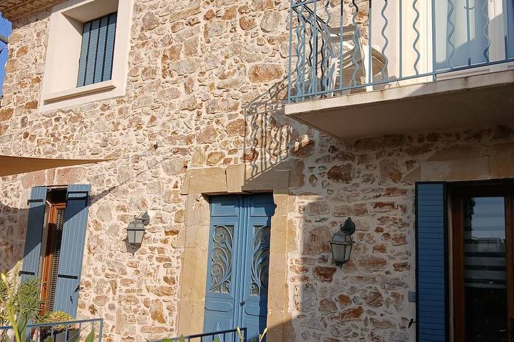 Gîte pour 2 personnes, avec Balcon à Gabian