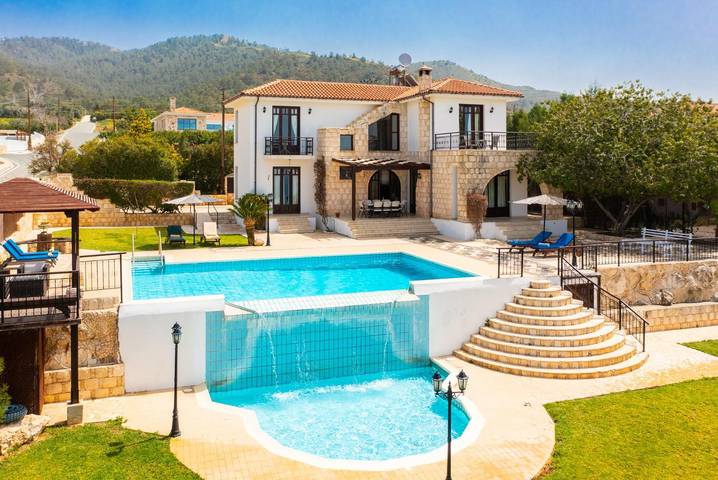 Casa vacanza per 10 persone, con Vista oceano e Terrazza nonché Giardino in Cipro