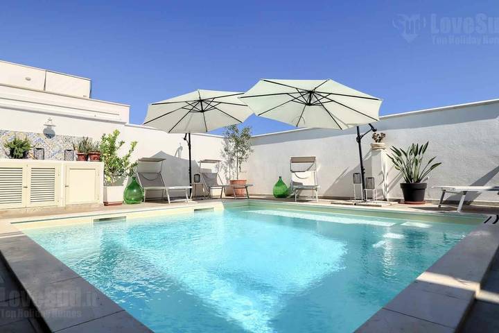 Casa de vacaciones para 13 personas con piscina in Castrignano del Capo, Golfo de Tarento