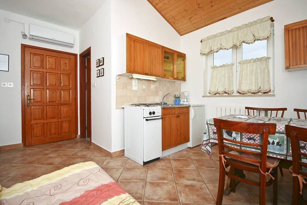 Appartamento vacanze a Pomer a partire da 80€ a notte