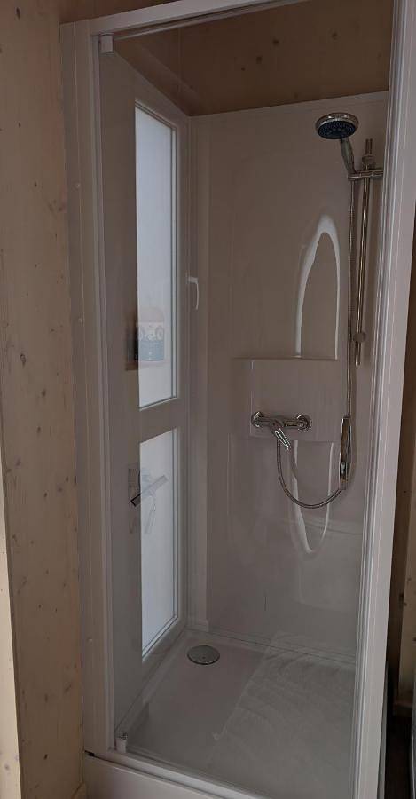 Gîte pour 4 personnes, avec jardin à Caves - 2