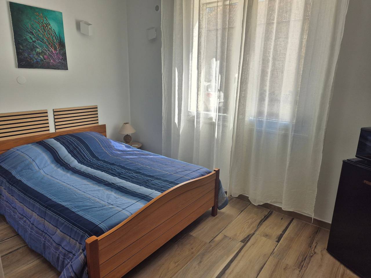 Studio entier, Studio neuf aux portes des Alpilles, piscine et grand jardin in Les Paluds de Noves, Noves