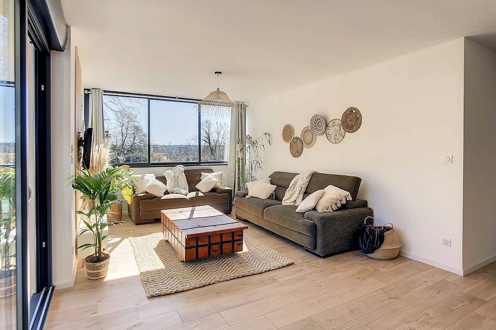 Appartement entier, Vue sur le Canal du Midi – Appartement confortable pour 6 voyageurs in La Redorte, Région de Carcassonne