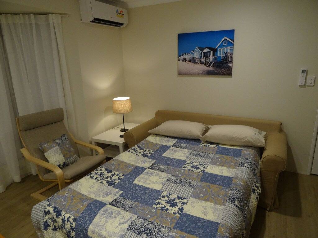 Ganze Wohnung, Private, geräumige 1-Bett-Wohnung - Neu bei Homeaway! in Perth, Western Australia
