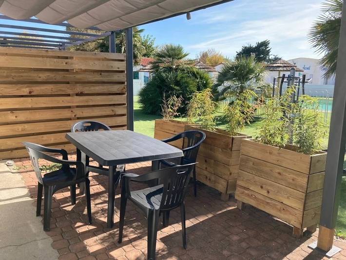 Camping pour 2 personnes, avec bassin pour enfant à Saint-Georges-de-Didonne - 2