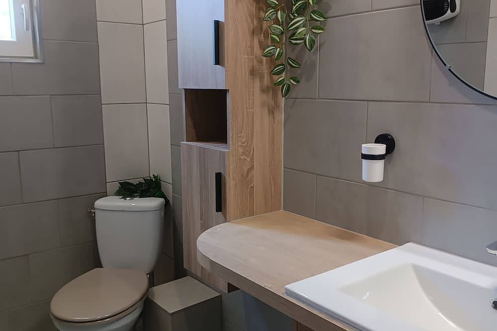 Apartamento entero, Independent apartment - Air conditioning - Swimming pool - Jacuzzi  in Saint-Martin-de-Londres, Región de Lodève