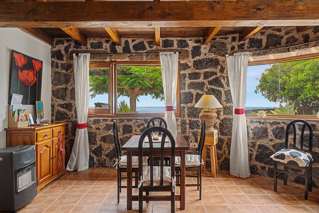 Ferienhaus 'Casa Tabobo 2 Schlafzimmer Landhaus' mit Meerblick, privater Terrasse & Wlan in Tías, Lanzarote