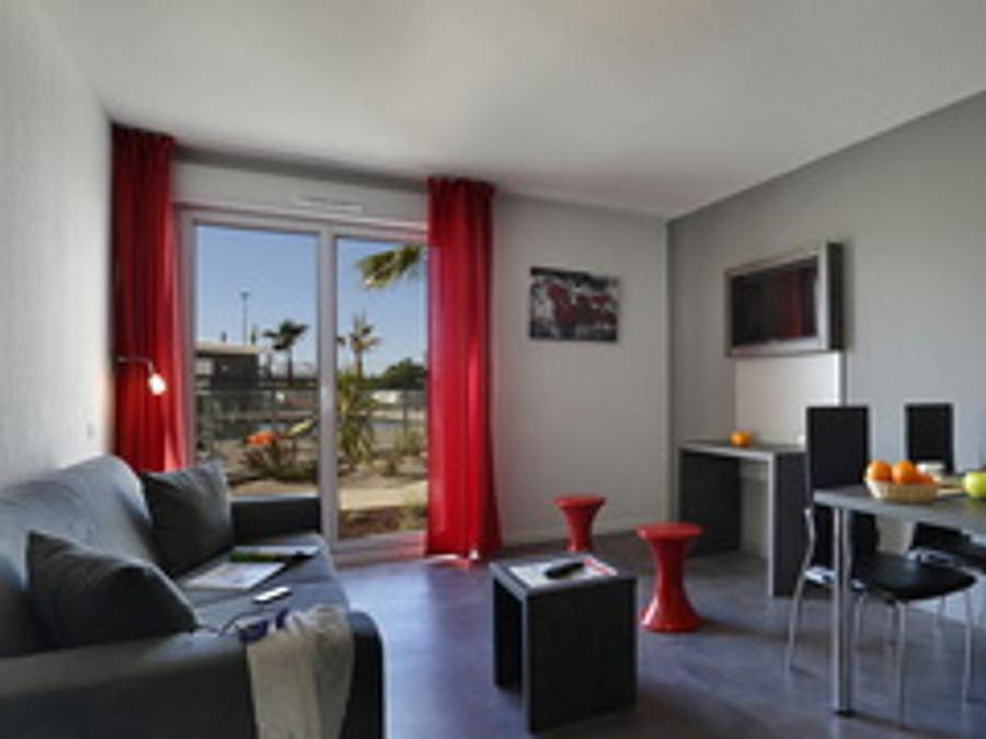 Résidence Le Terral - Vacancéole - Piso 4 personas - Apartamento de 2 habitaciones para 4 personas Balcón/Terraza in Saint-Jean-de-Védas, Côte d'Améthyste
