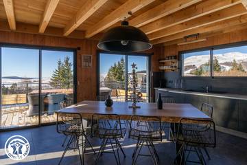 Gîte for 12 People in Besse-et-Saint-Anastaise, Puy-de-Dôme, Photo 4