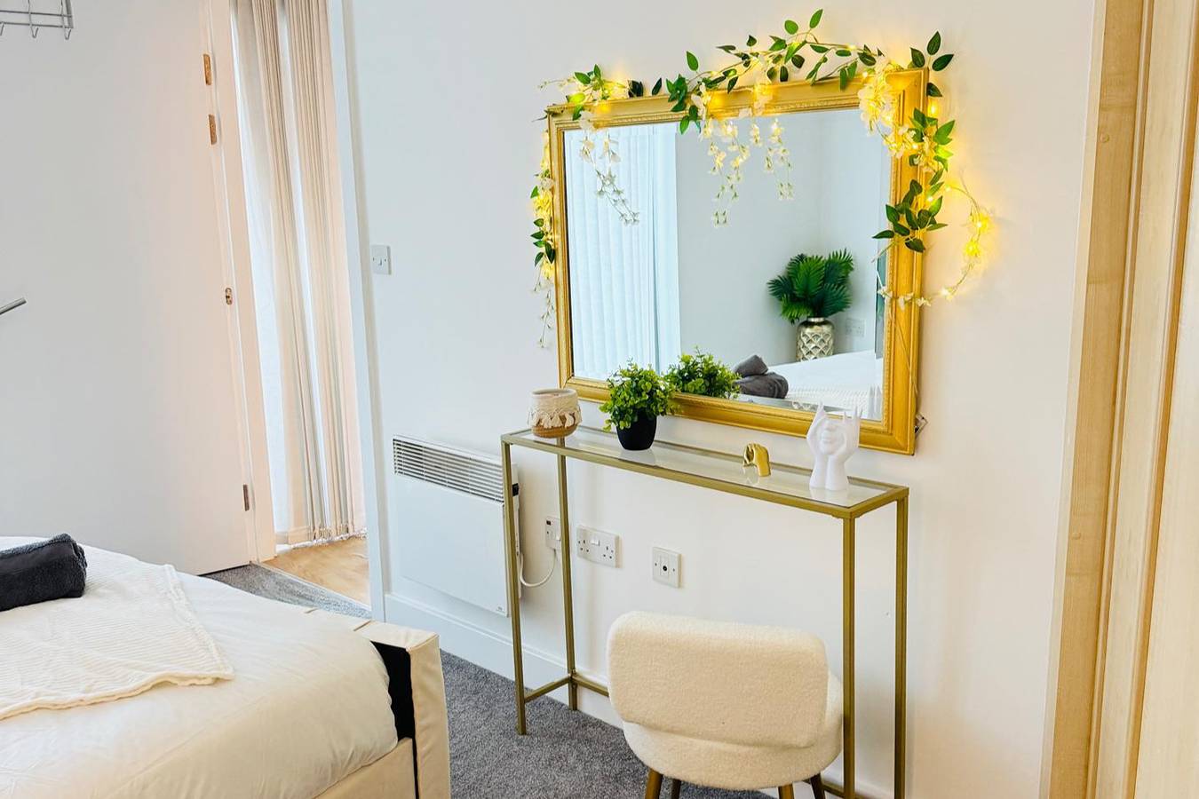 Appartement de vacances entier, Flat - Sleeps 4 - Parking - Balcony - Pet friendly in Sunderland