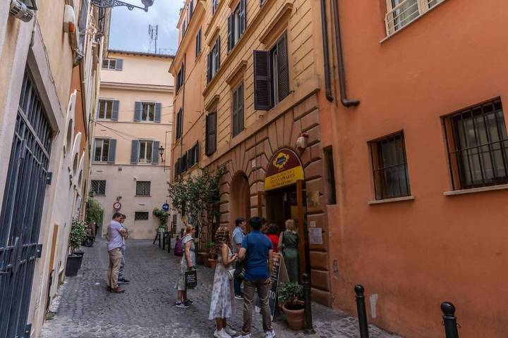 Maison d’hôte pour 2 personnes, avec terrasse dans Fontaine de Trevi - 4