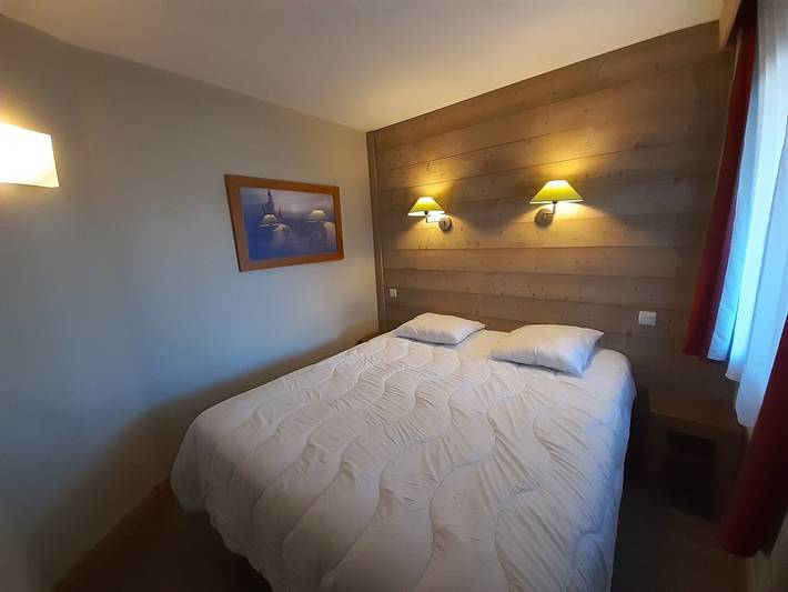 Apartamento entero, Apartamento amplio 5 pers, balcón sur, parking incluido in La Tania, La Perrière
