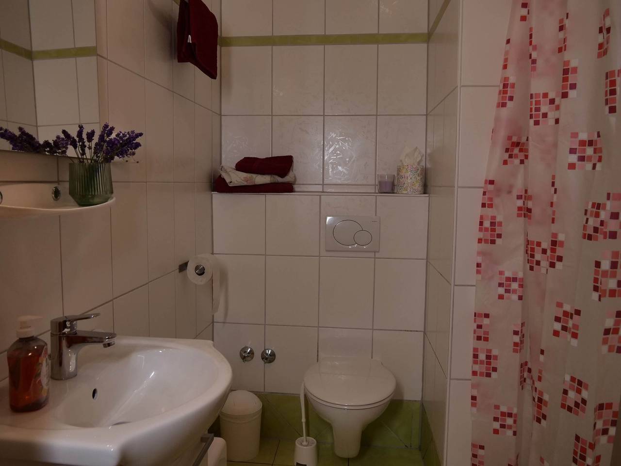 Pension Nebeltal - Doppelzimmer 2 in Kuchelmiß, Mecklenburgische Seenplatte