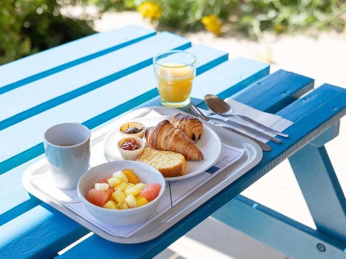 Hôtel pour 3 personnes, avec Terrasse à Marmande - 2