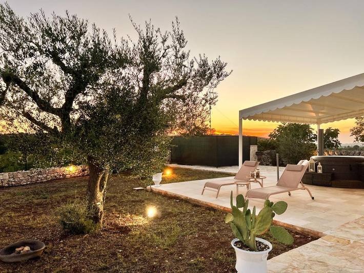 Location de vacances pour 5 personnes, avec jardin et jacuzzi à Noci - 4