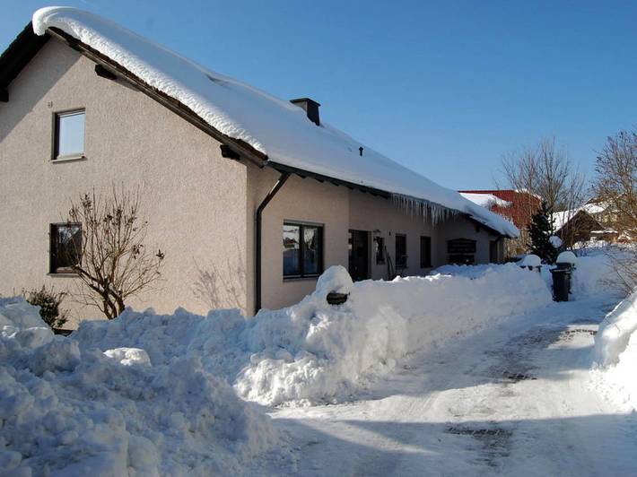 Ferienwohnung für 4 Personen, mit Balkon/Terrasse und Terrasse sowie Garten im Fichtelgebirge - 2