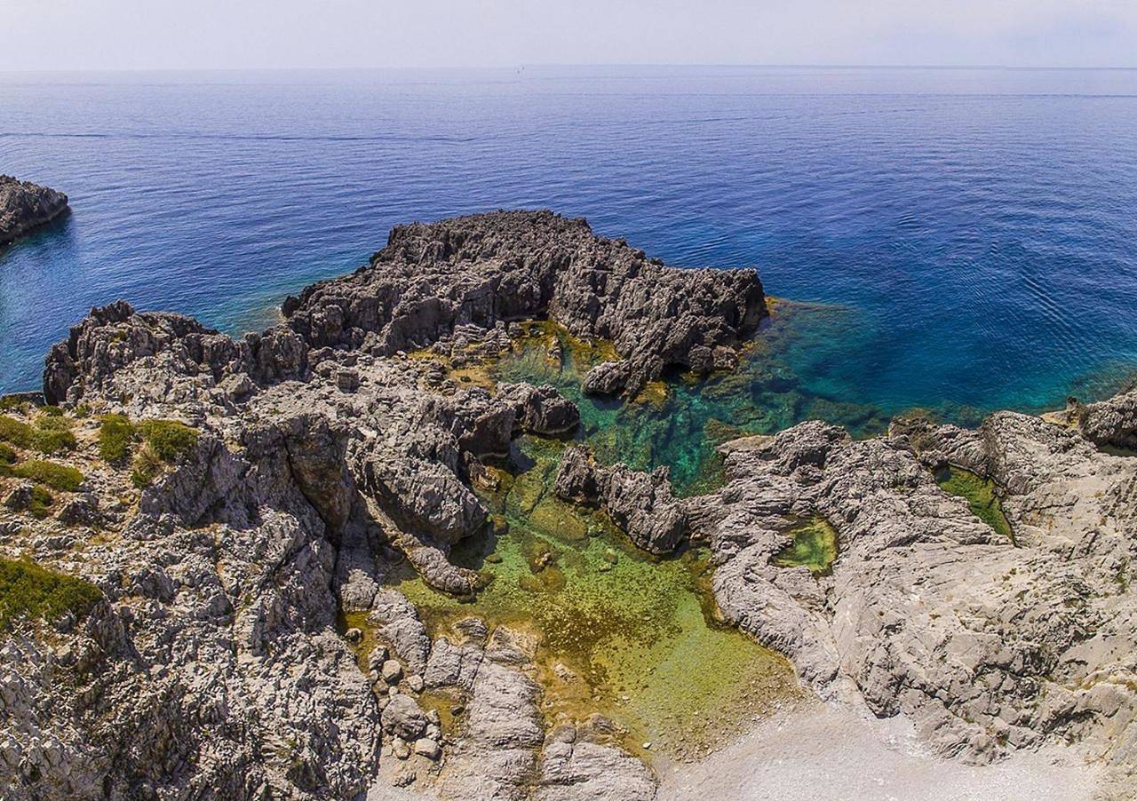Cala Blanca Villaggio Alberghiero in Spiaggia Marine delle Barche, Camerota