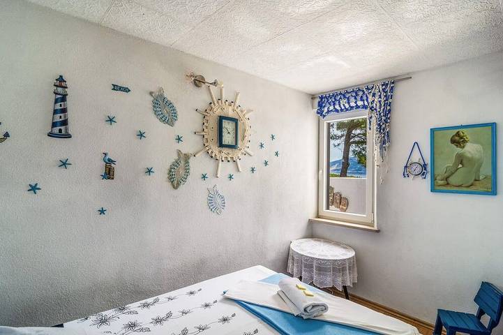 Beautiful home in Novo Selo with house sea view in Brac