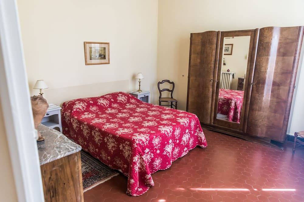 Appartement entier, Centre ville, appartement dans villa, terrasses, parking, clim, 2*,Prom 10% août in Aix-en-Provence, Région d'Aix-en-Provence