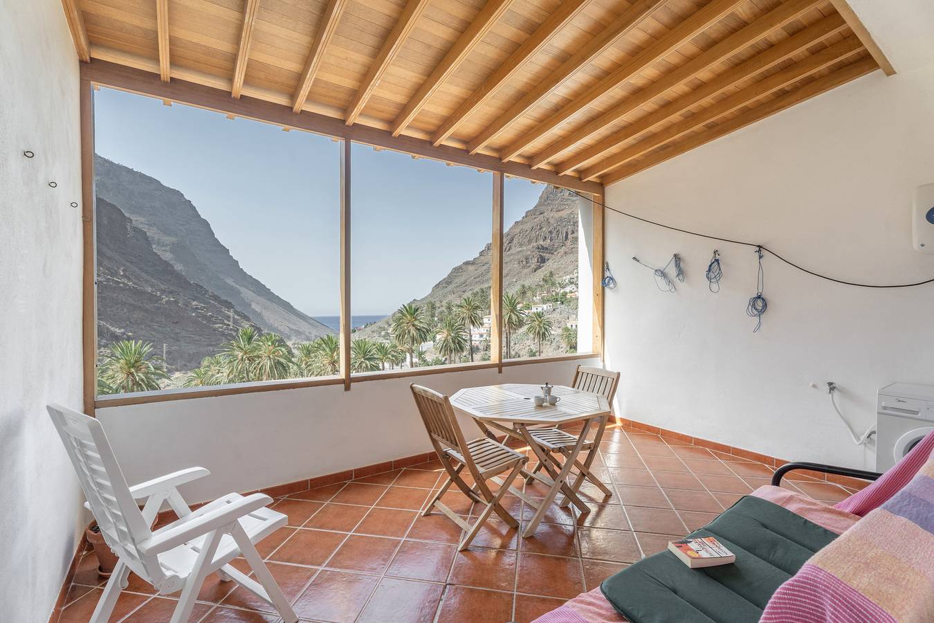Appartement entier, Appartement 'Nayara A' avec vue sur la mer, balcon et Wi-Fi in Los Granados, Valle Gran Rey