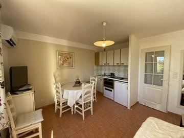 Appartement De Vacances pour 5 Personnes dans Roquebrune-sur-Argens, Région de Draguignan, Photo 2