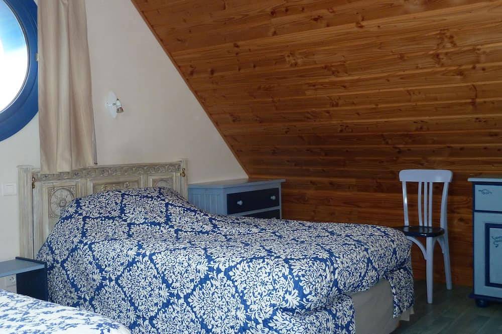 Sea view 180° Finistére sud  Peninsula Crozon in Telgruc-sur-Mer, Iroise