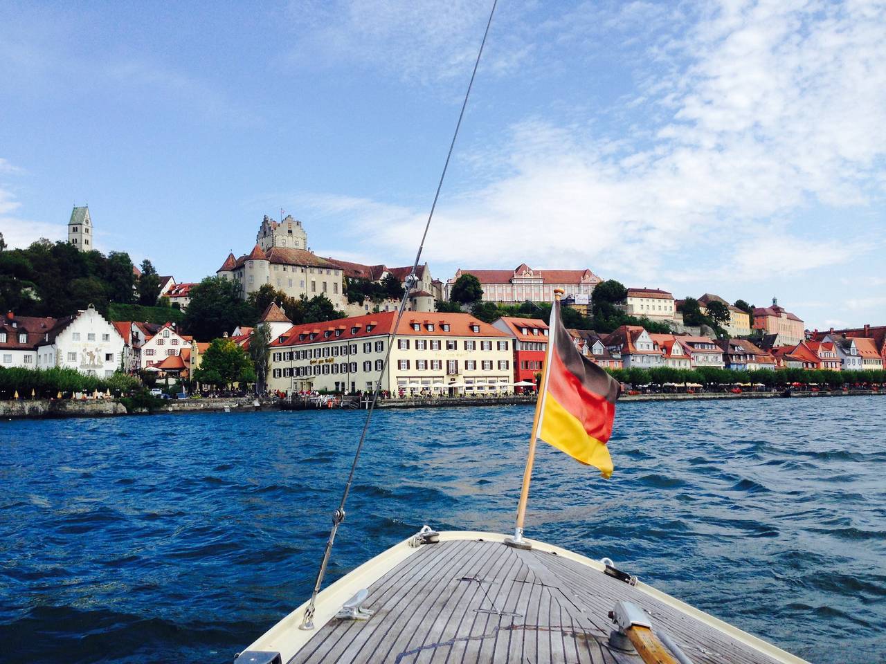 Entire apartment, Apartment '1' with Private Terrace, Shared Garden and Wi-Fi in Meersburg, Region Bodensee-Oberschwaben