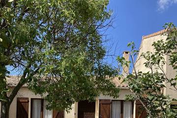 Gîte pour 6 personnes, avec terrasse et jardin à Magalas