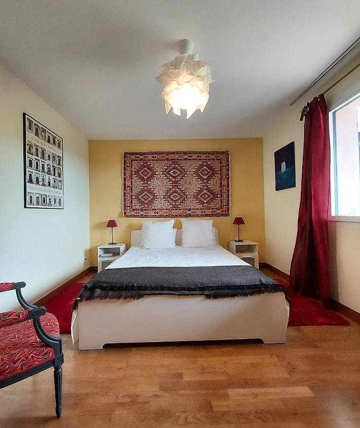 Gîte pour 2 personnes, avec vue ainsi que terrasse et jardin à Villefranche-de-Rouergue - 4