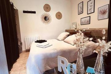 Gîte pour 2 personnes, avec terrasse à Chevincourt