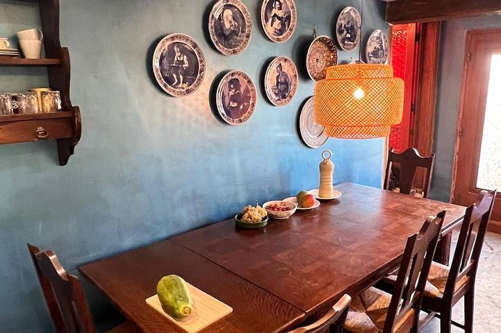 Location de vacances pour 12 personnes dans Montmeillant