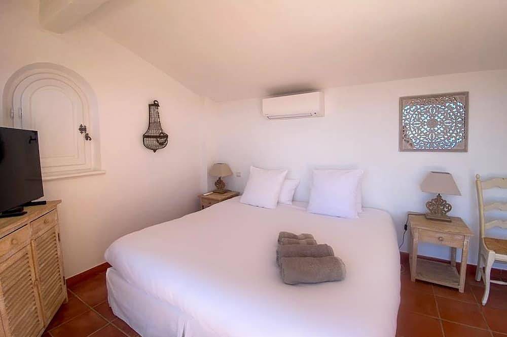 Villa de charme 4* Théoule vue mer panoramique in Théoule-sur-Mer, Massif de l'Esterel