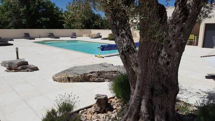 Gîte pour 4 personnes, avec piscine et terrasse à Gras