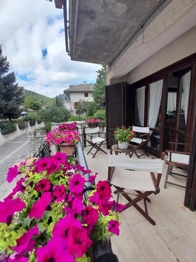 Location de vacances pour 4 personnes, avec vue et terrasse à Villetta Barrea - 3