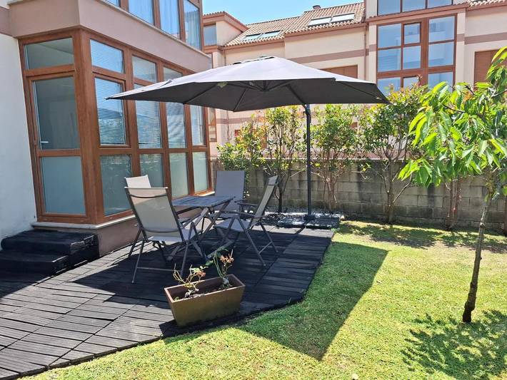 Apartamento de vacaciones para 4 personas, con vistas y jardín - 1