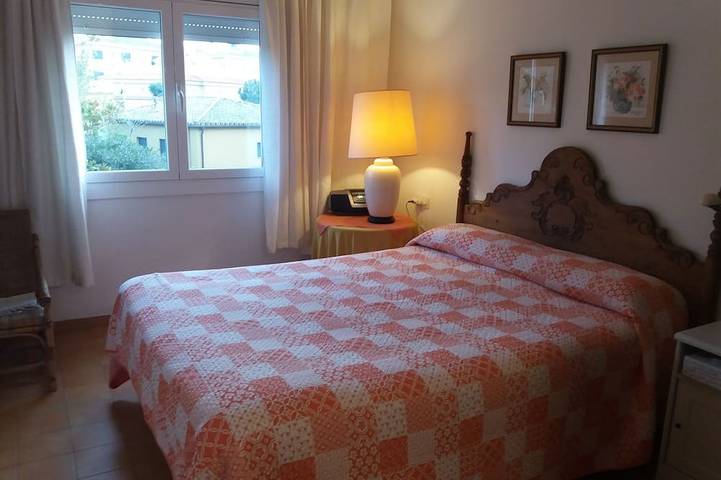 Gîte pour 4 personnes, avec balcon ainsi que jardin et piscine à S'Agaró - 2