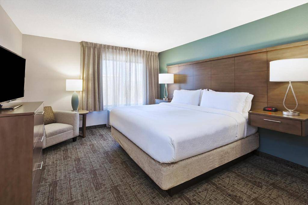 Ganze Wohnung, Ferienwohnung für 4 Personen mit Pool in Columbia (MO), Missouri