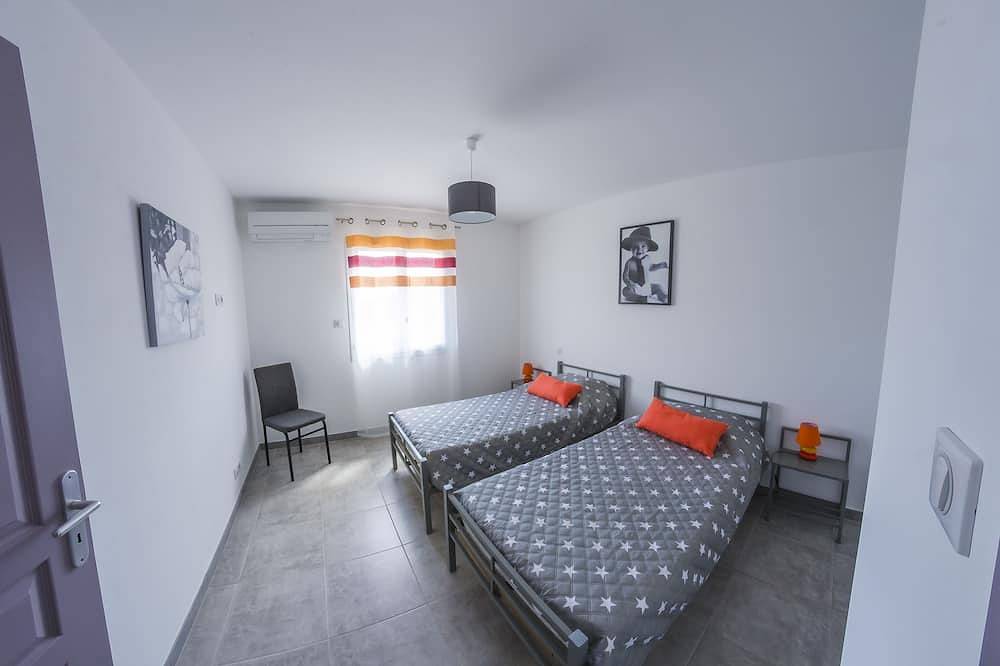 Villa tranquila con aire acondicionado y piscina privada. in Labeaume, Ardèche