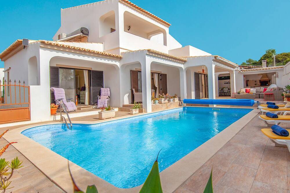 Casa vacanza a Guia a partire da 1846€ a notte