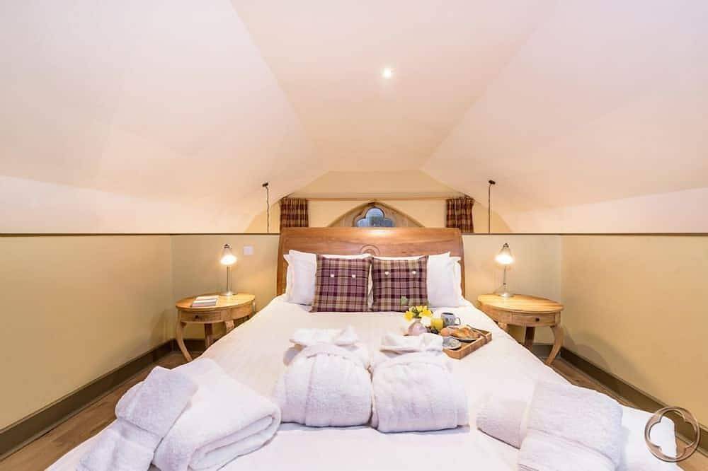 Ganze Wohnung, Highland Club Direct Property - Ferienwohnung Talisker im Kloster am Loch Ness - Wlan - Pool in Fort Augustus, Highlands