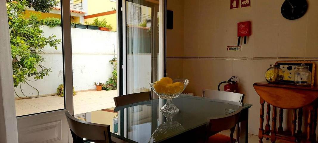 Gîte pour 2 personnes, avec balcon ainsi que jardin et vue à Caldas da Rainha - 2