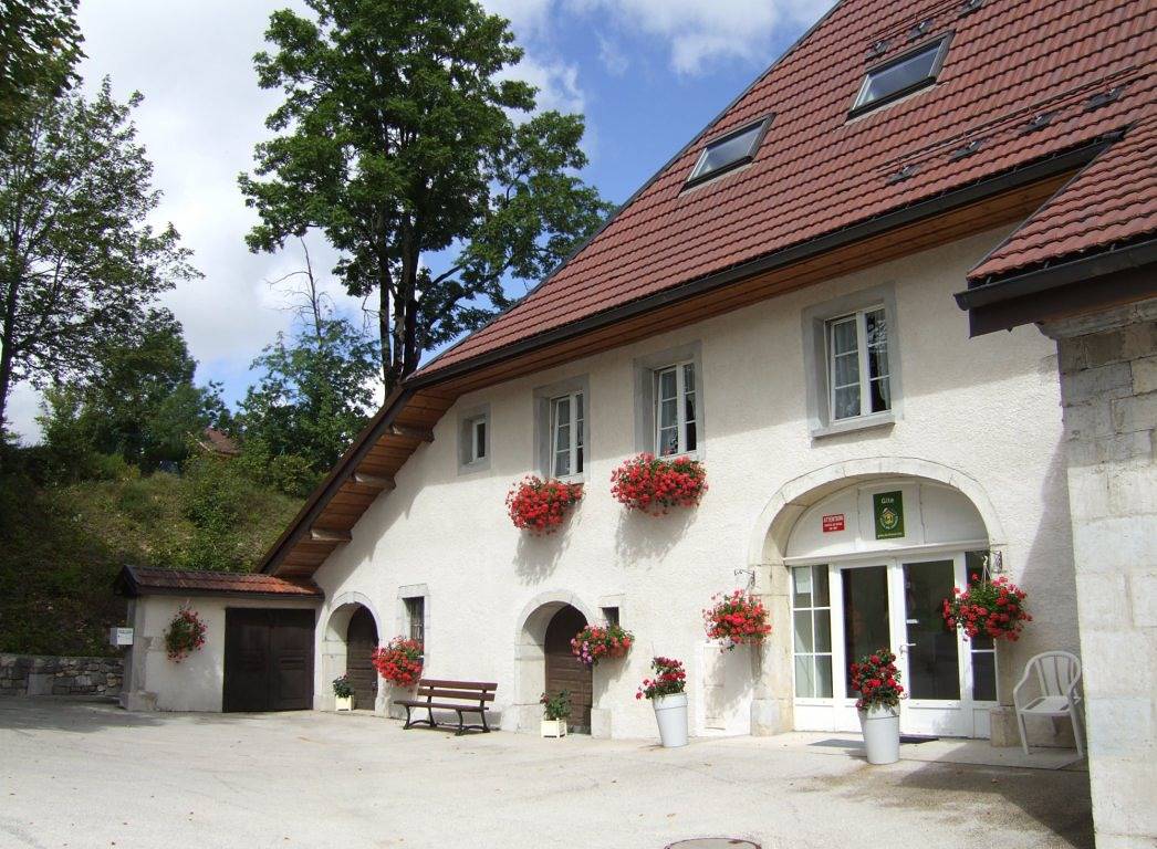 Gîte 4 étoiles, en duplex, 120 m², piscine chauffée, Mouthe in Mouthe-Lac et Mont d’Or, Parc naturel régional du Haut-Jura