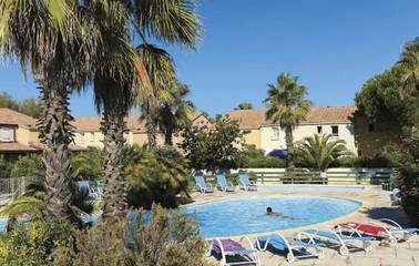 Gîte pour 4 personnes, avec piscine et jardin à Vendres